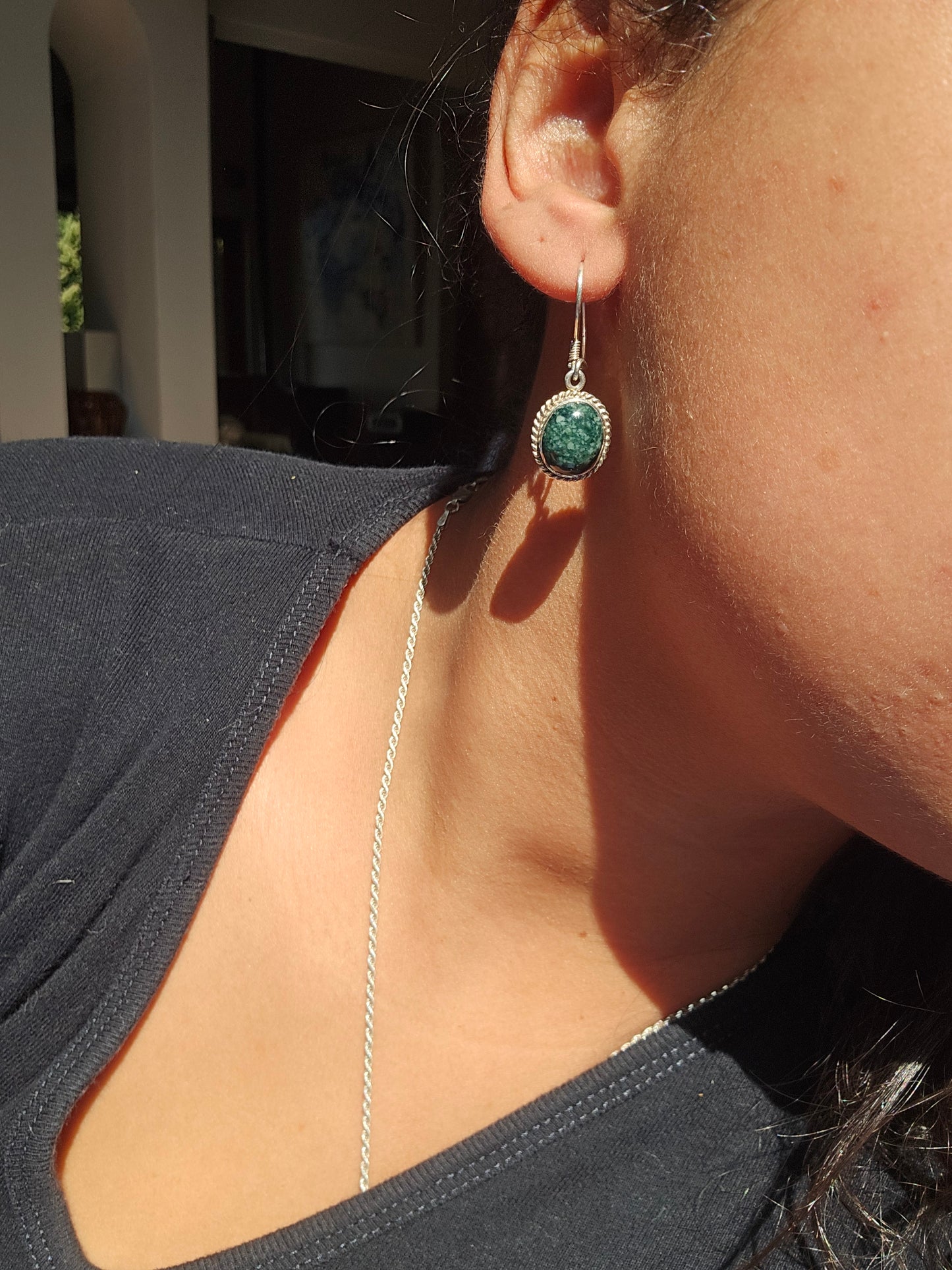 Aros de Jade natural y plata 925 Colección Maya