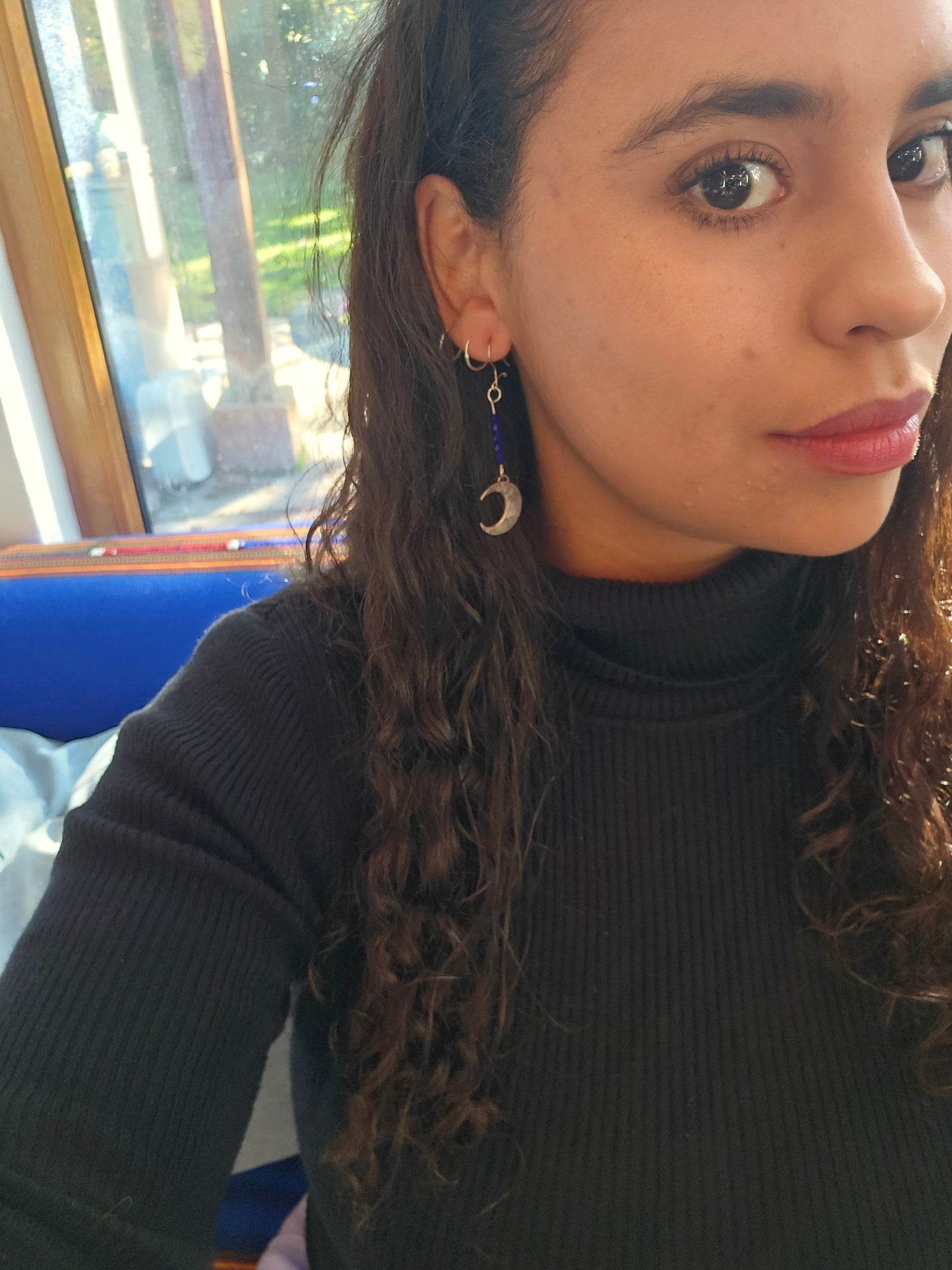 Aros Lunares de plata 950 con cristales azules