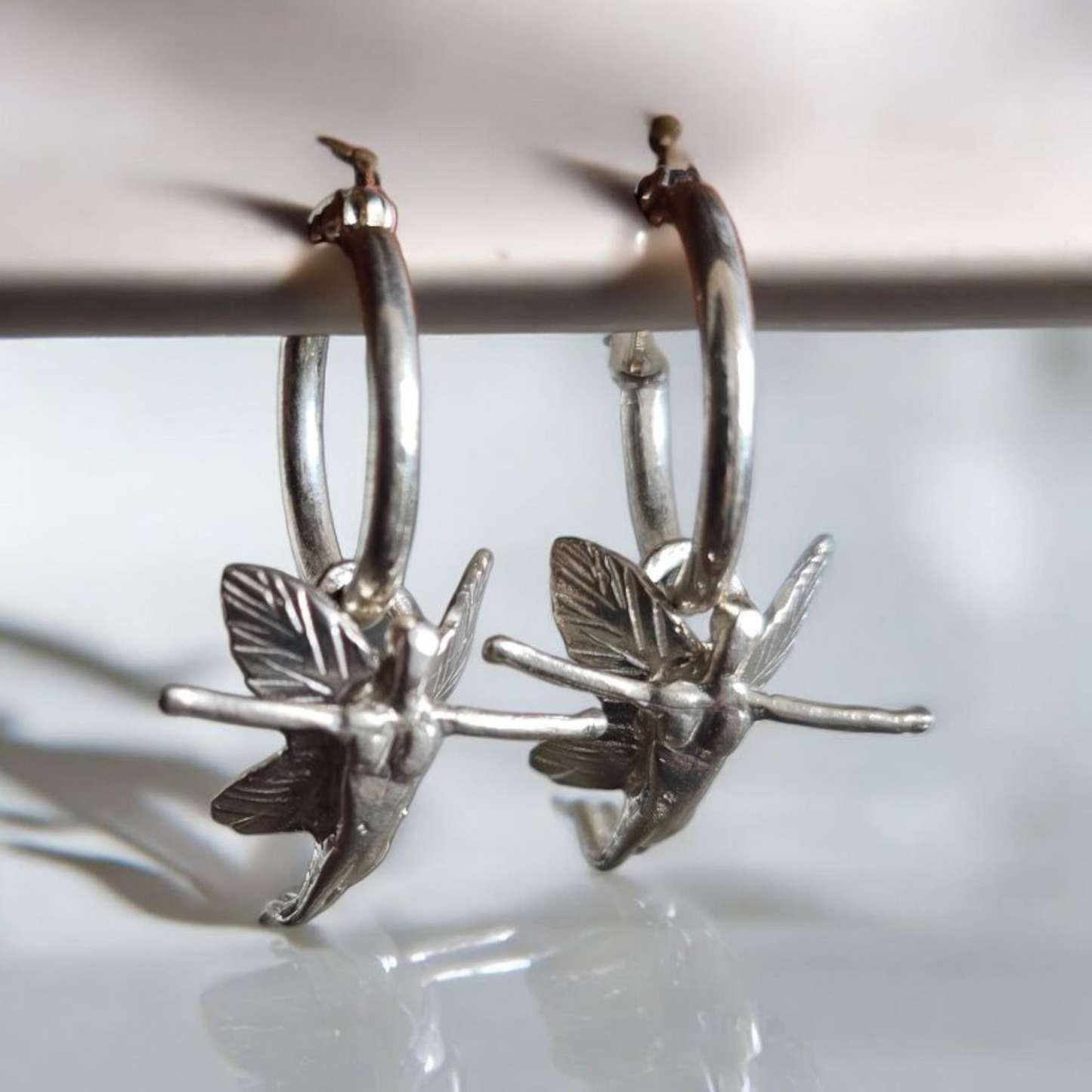 Aros de hada Elena con argolla pequeña, plata 950