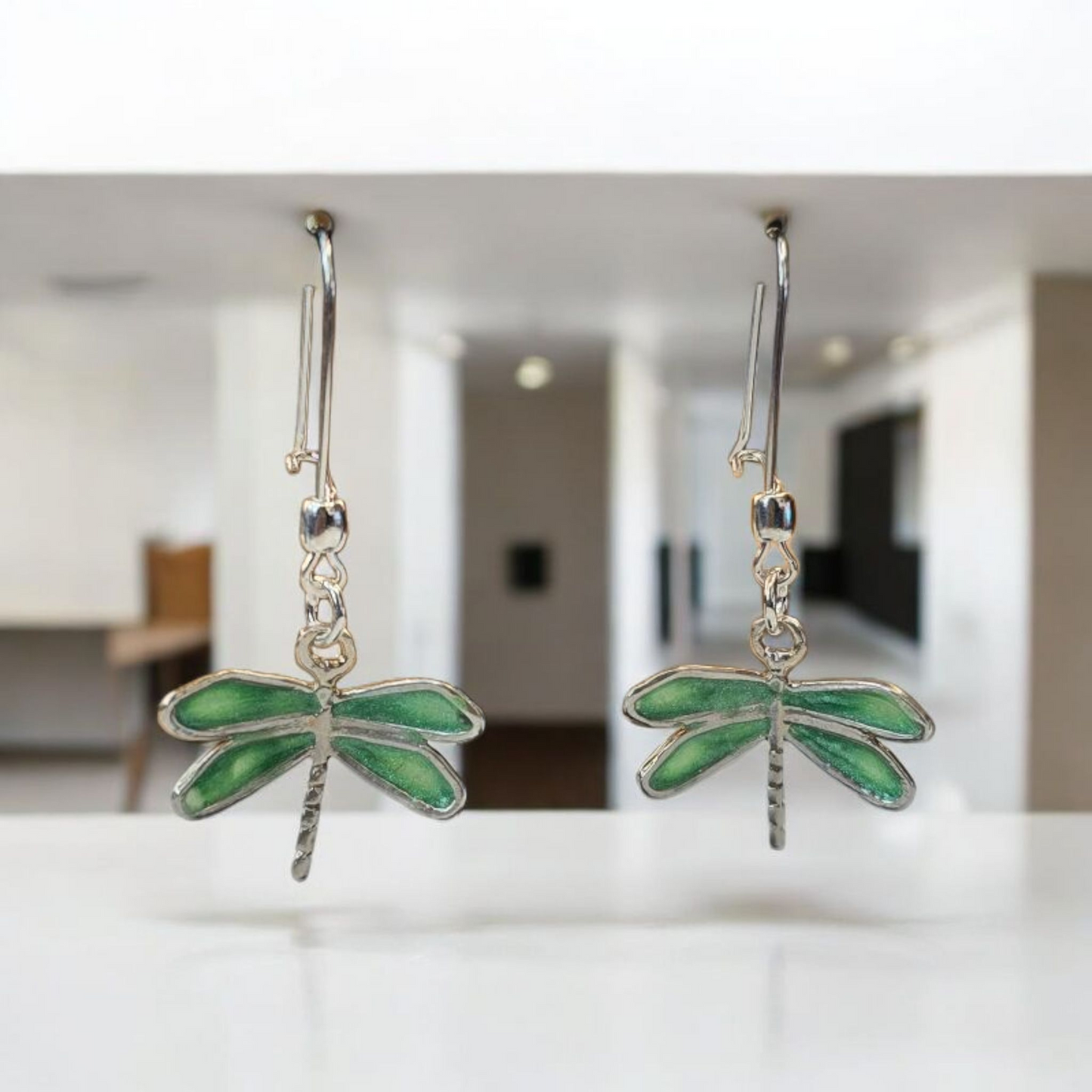 Libélula plata 950 gancho mediano encapsulada verde