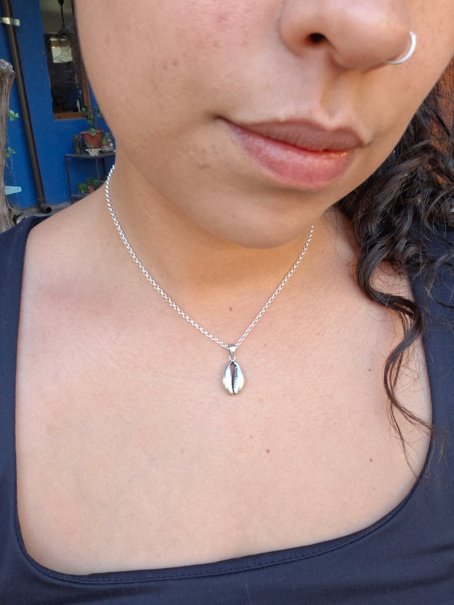 Colgante conchita ovalada plata 950