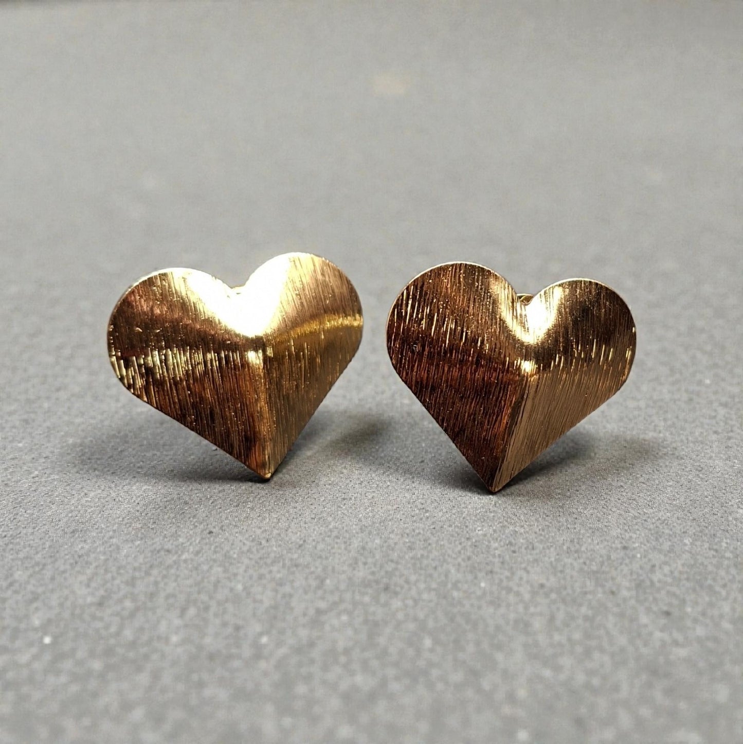 Aros corazón bañados en oro