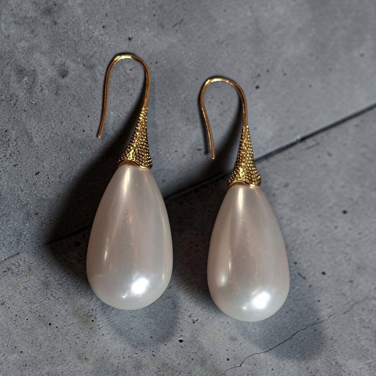 Aros colgantes perla Shell grandes gota baño en oro