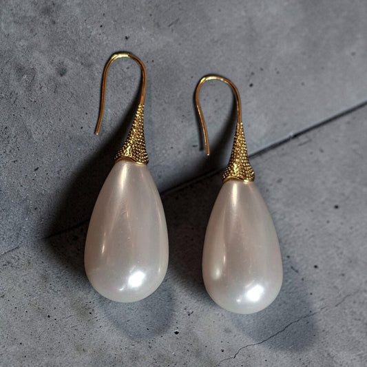 Aros colgantes perla Shell grandes gota baño en oro